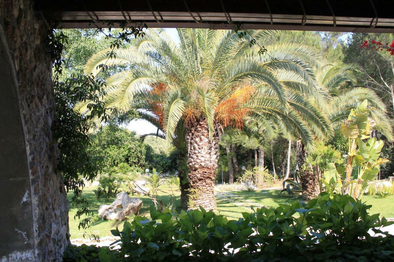 مبيت وإفطار ميليندونيو La Macchia المظهر الخارجي الصورة