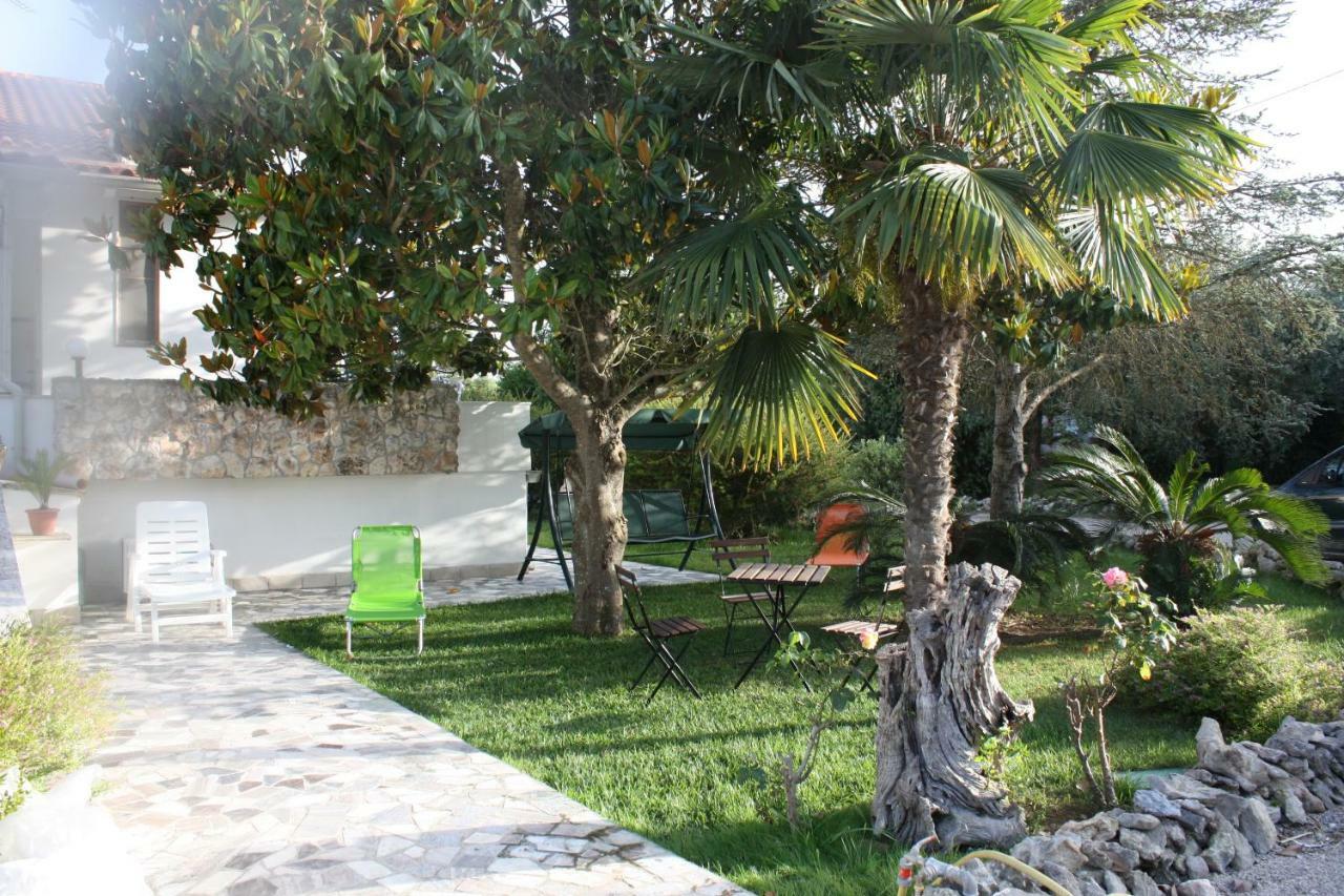مبيت وإفطار ميليندونيو La Macchia المظهر الخارجي الصورة