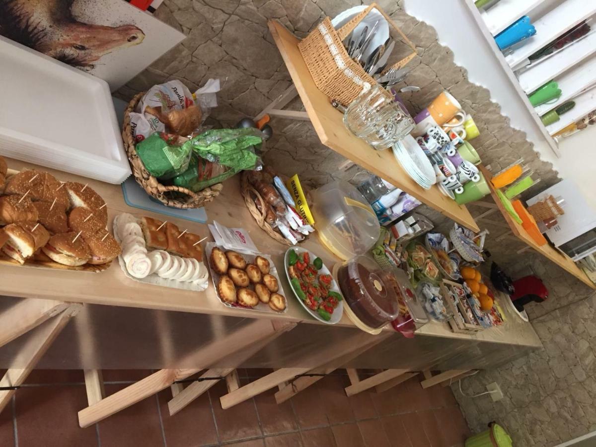 مبيت وإفطار ميليندونيو La Macchia المظهر الخارجي الصورة
